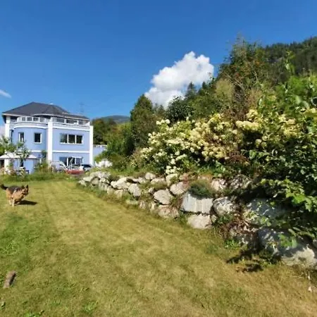 Idyll 80qm, 2,5 Zimmer,modern, Lichtdurchflutet, Apartment Alvaschein